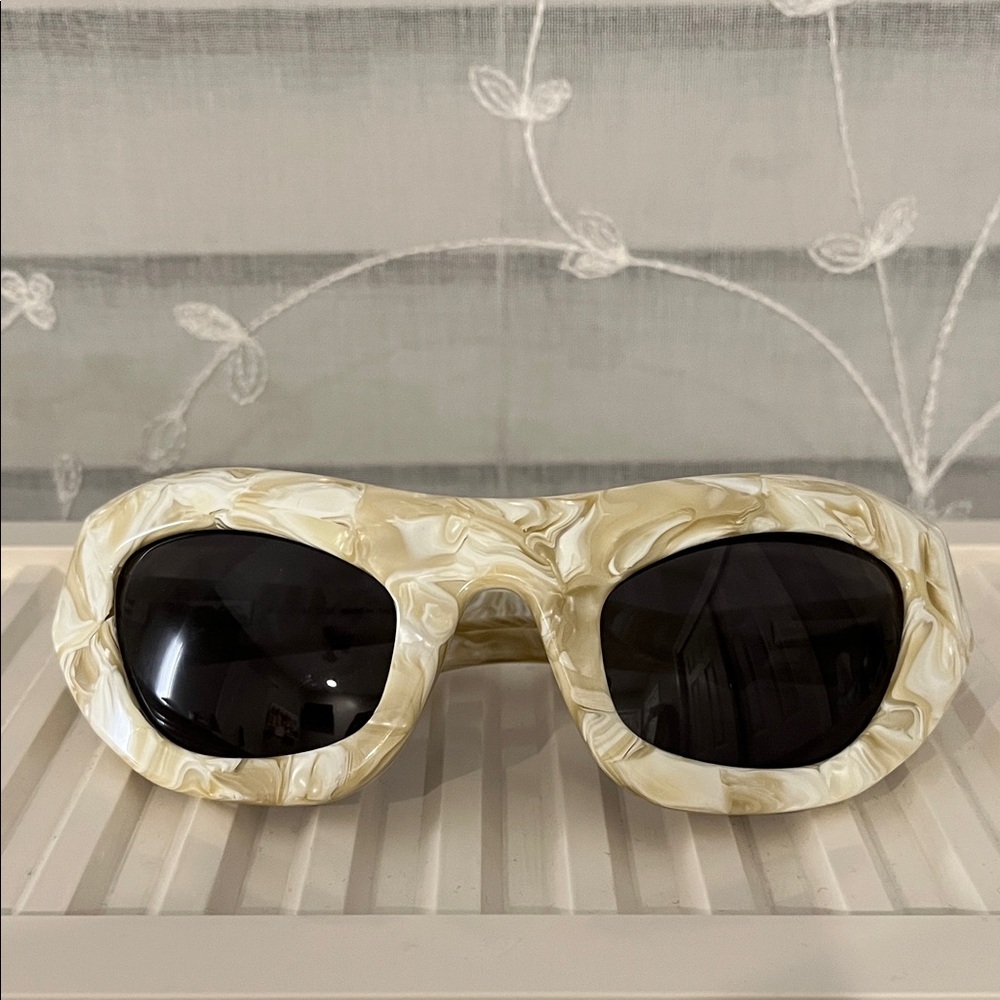 Sportmax Cream Cat Eye Sunglasses
